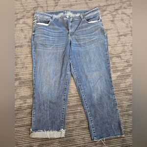 Maurices Non-Distressed Raw Hem Crop